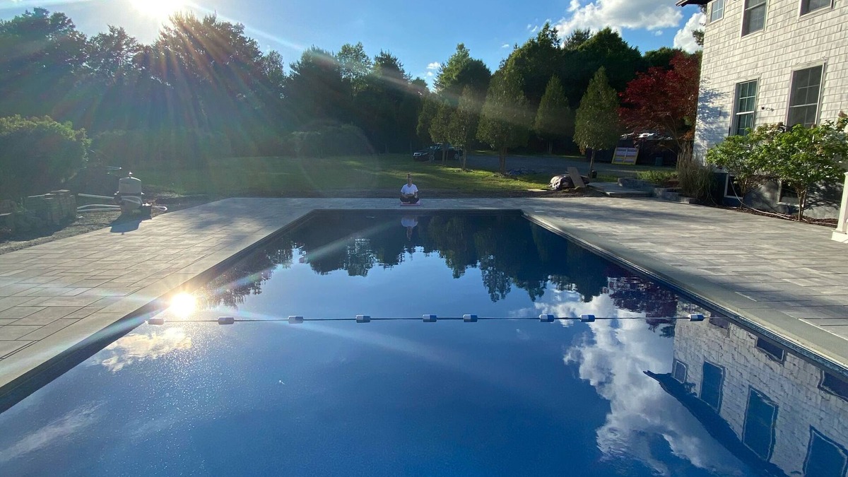 White Lake House | “The Oasis” Beautiful private home with In-ground pool and sauna.
