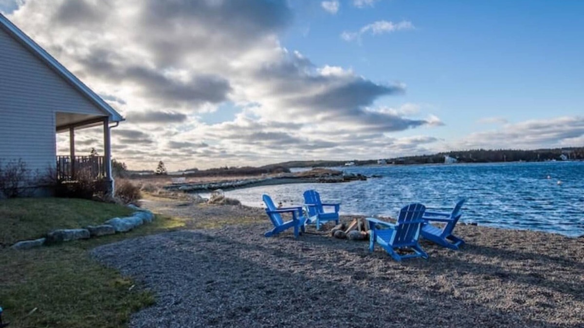 Sambro House | The Ocean Pearl Cottage