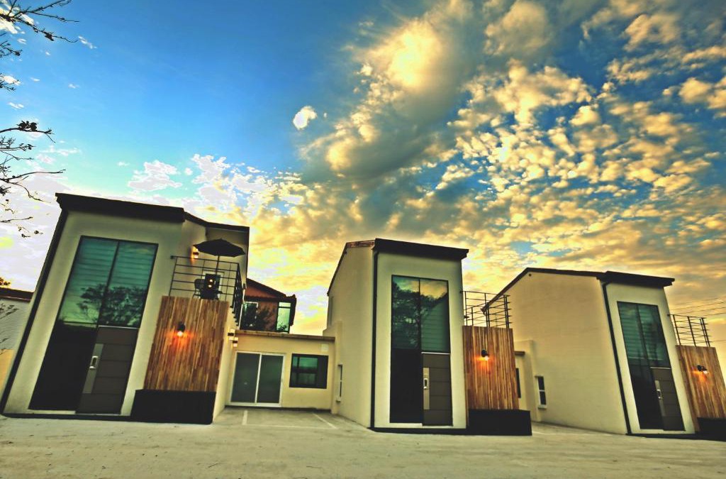 Downtown House | The Ocean Pension
