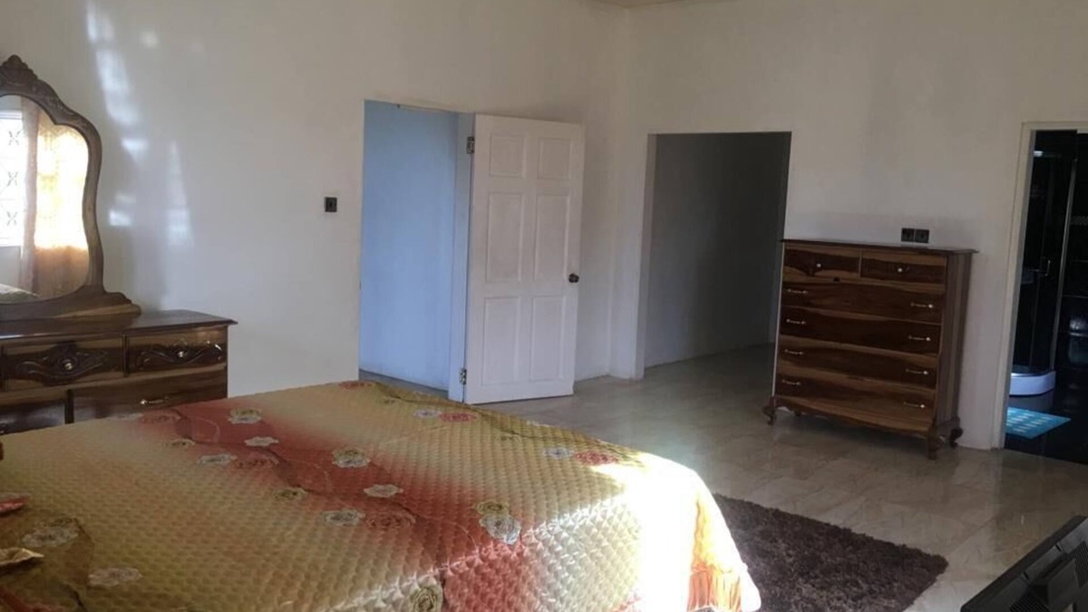 Moore Town Apartment | The Ocean View Villa