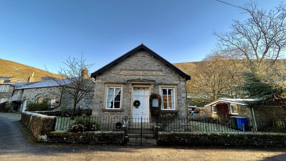 Buckden Cottage | The Old Chapel, Buckden, The Yorkshire Dales. Pets welcome. Garage and garden.