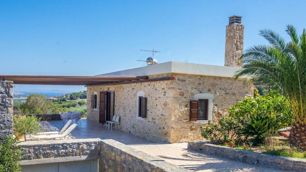 Sitia House | The old cheese hut Su