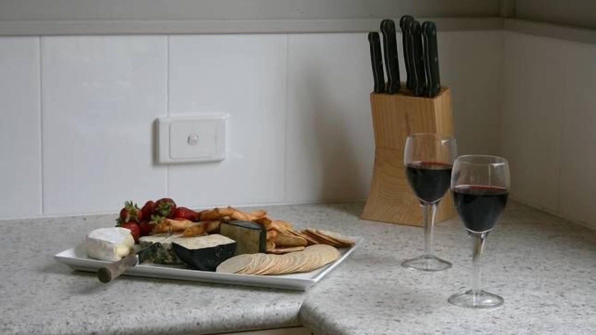 Merricks North Apartment | The Old Coolstore - Braeburn Apartment