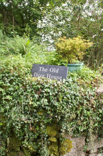 Mount Bed & Breakfast | The Old Deer House