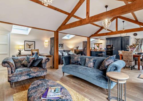 Irstead House | The Old Forge - Swanton Abbott