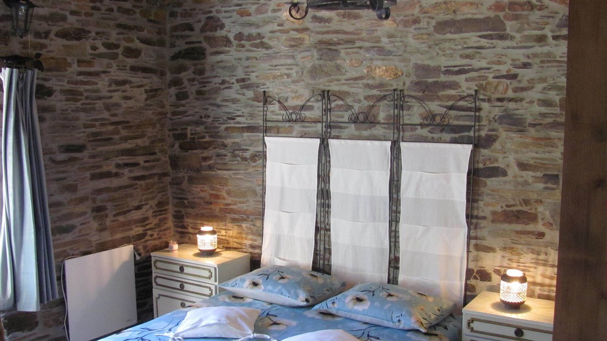Arganil Cottage | The Old House of the Valley, was built, to rest in the peace of nature.