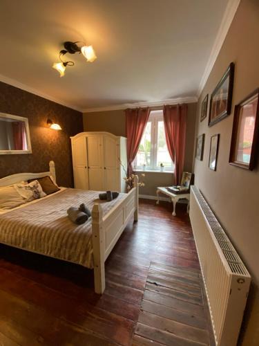 Malbork Apartment | The Old House