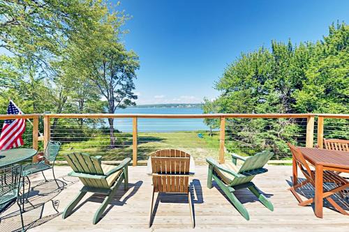 Lamoine Beach House | The Old Man's Lookout
