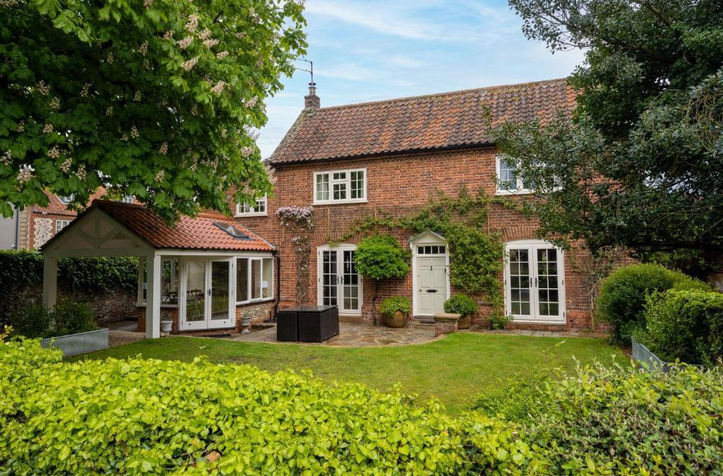 Brancaster House | The Old Manor House