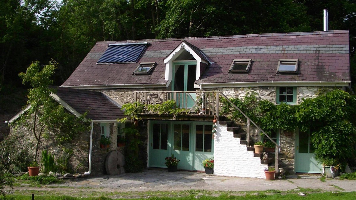 Glandyfi Cottage | The Old Mill, Devil's Bridge