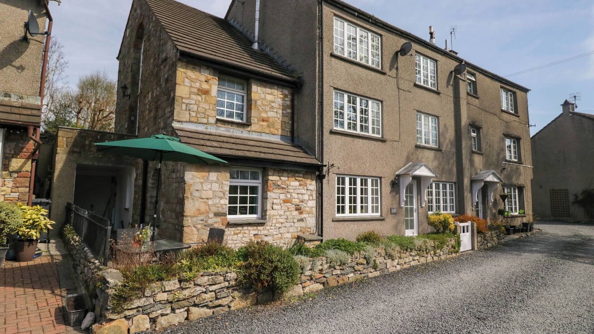 Cark Apartment | THE OLD MILL, pet friendly, with a garden in Cark In Cartmel