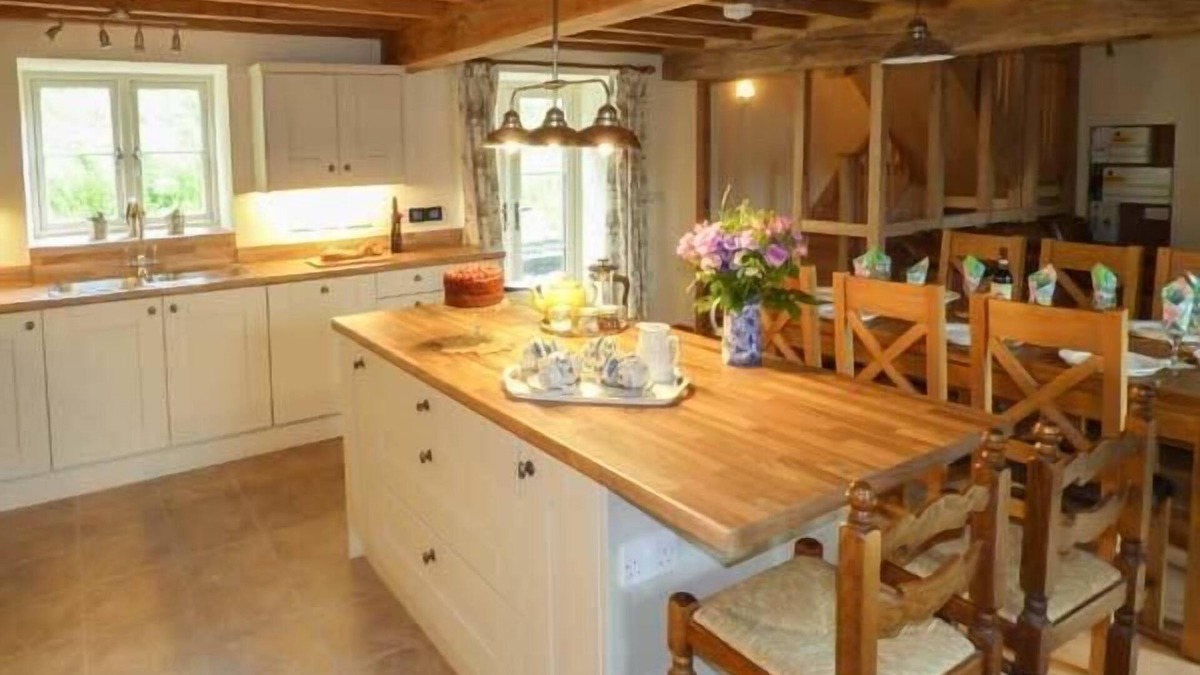 Tirabad Cottage | The Old Mill
