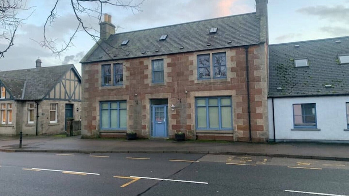 Golspie Apartment | The old post office, on NC500.