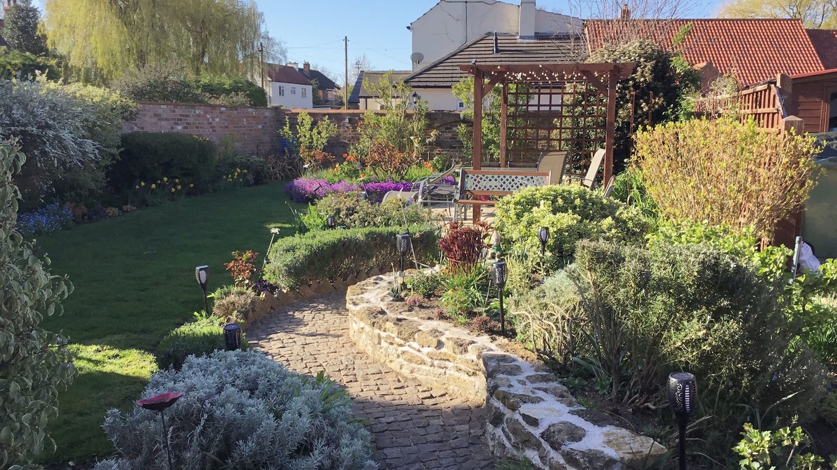 Glentham Bed & Breakfast | The Old Posthouse B&B