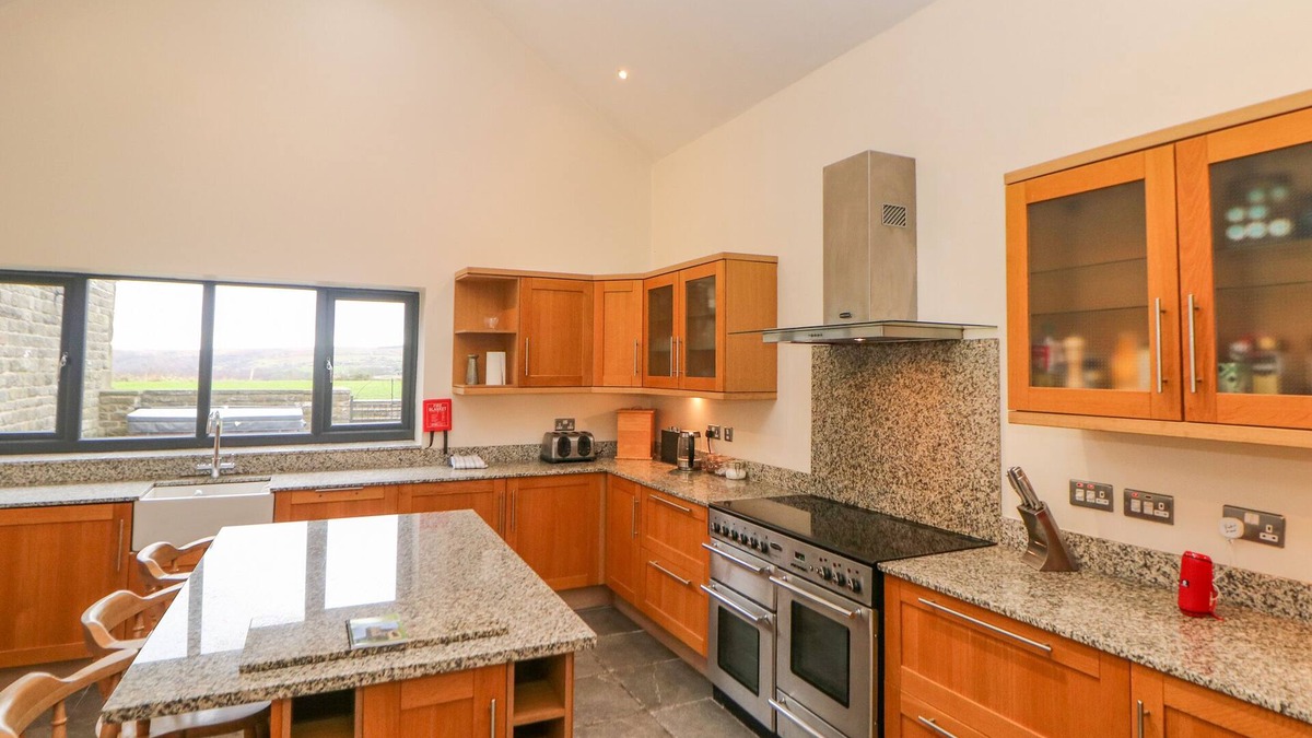 Totley Cottage | The Old Robin Hood