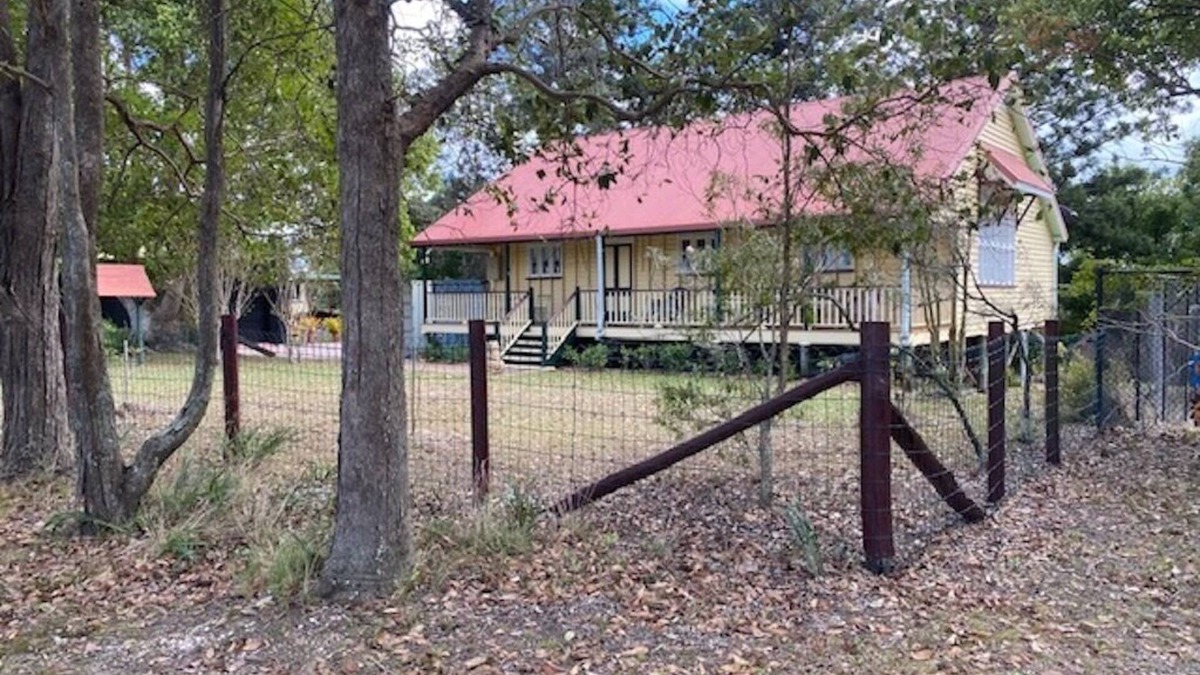 Greens Creek Cottage | 'The Old Schoolhouse'. A Heritage Experience.