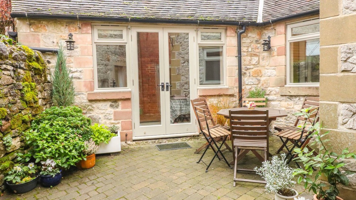 Parwich Cottage | THE OLD SHOP, pet friendly, luxury holiday cottage in Parwich