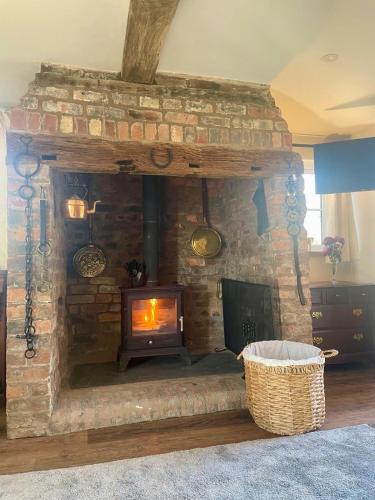 Llanymynech House | The Old Smithy, beautifully restored cottage in Carreghofa, near Llanymynech