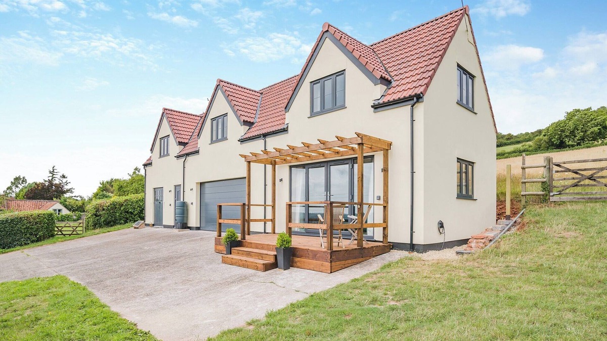 Cheddar Cottage | The Old Stable At Henley View
