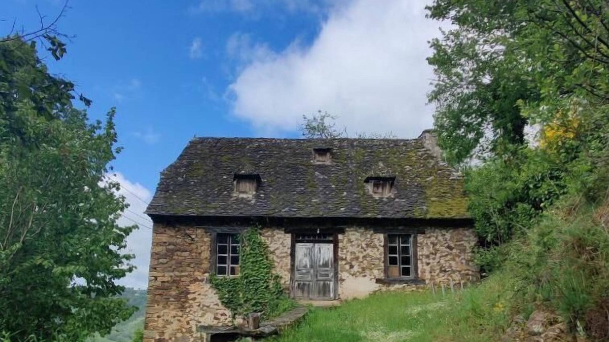Murols House | The Old Stone House at La foret du Dragon