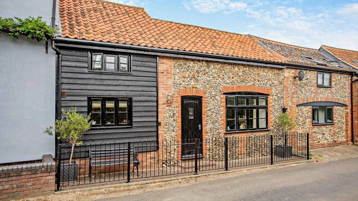 Rede House | The Old Stores - Rede