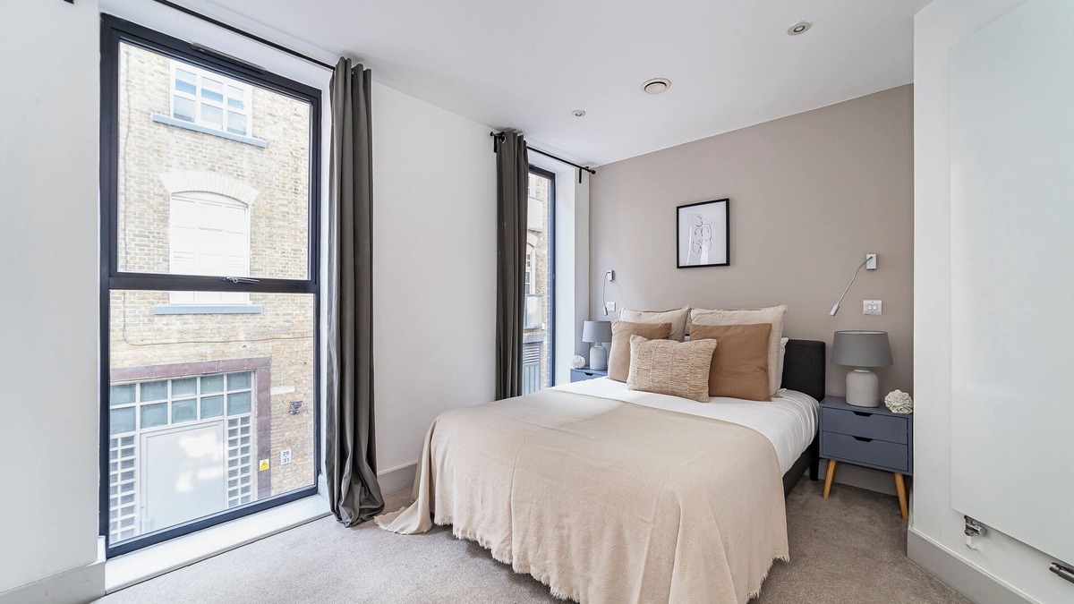 Bunhill Apartment | The Old Street Luxury Flat into 3 Bed Apartment in Old Street