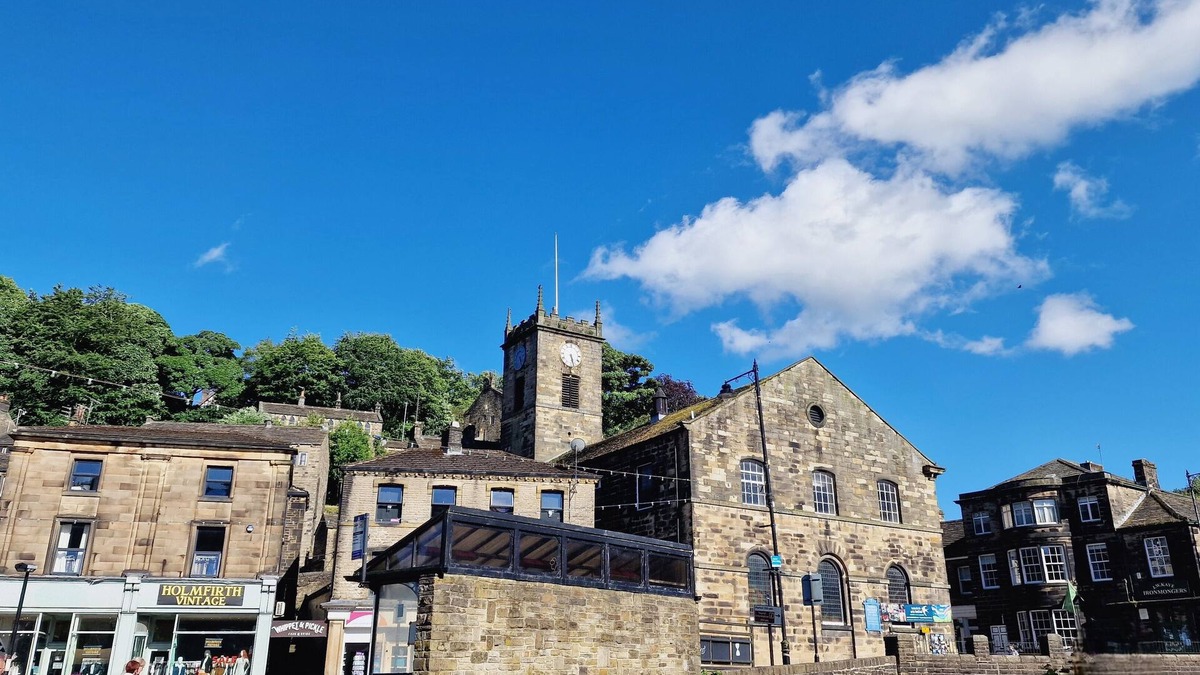Holmbridge Cottage | THE OLD WASH KITCHEN - Charming Character Cottage in Holmfirth, Yorkshire