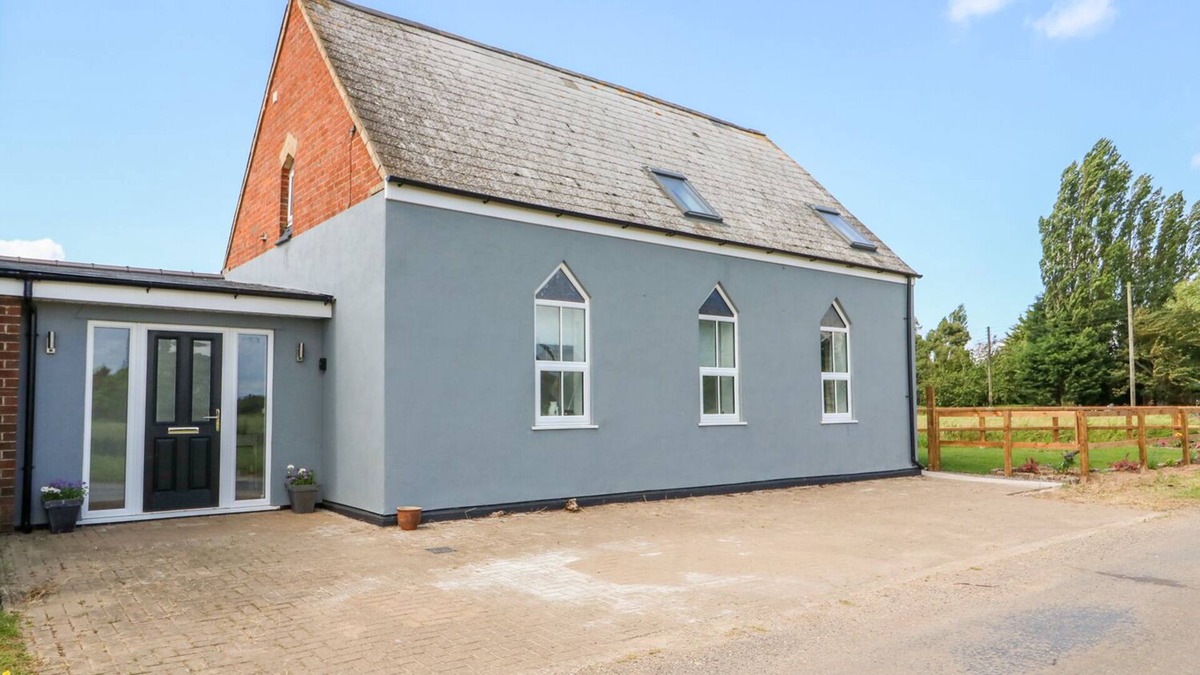 Boston Cottage | The Olde Chapel