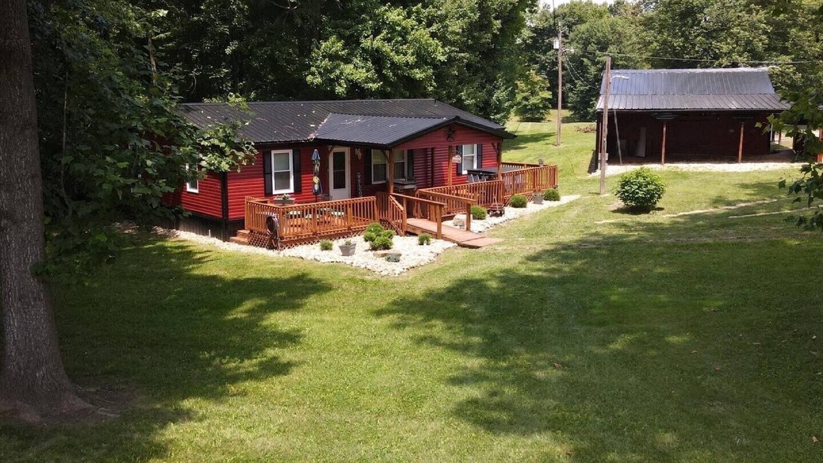 Stockdale House | The Ole' Farmhouse