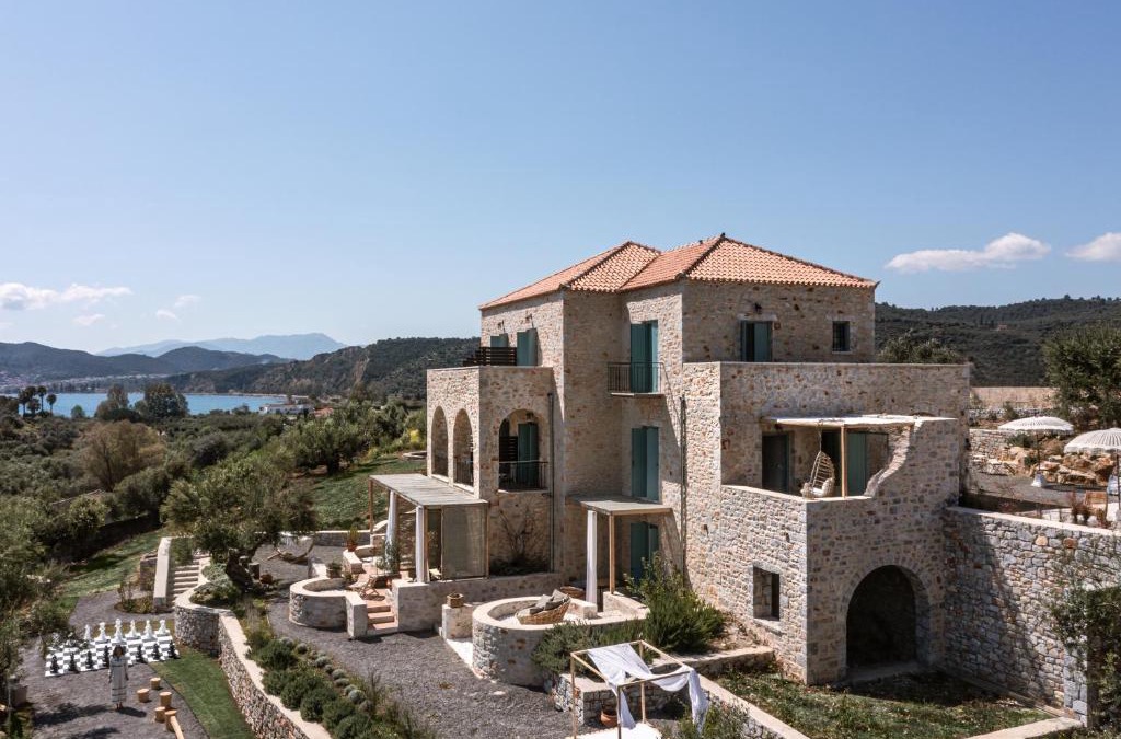 Selinitsa Apartment | The Olive Yard