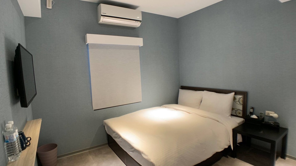 Shilin House | The One Donni Inn
