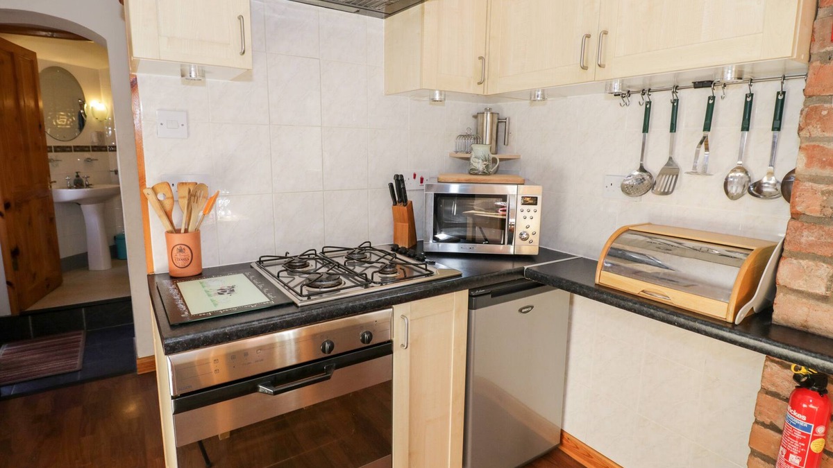 Severn Stoke Cottage | The Orangery