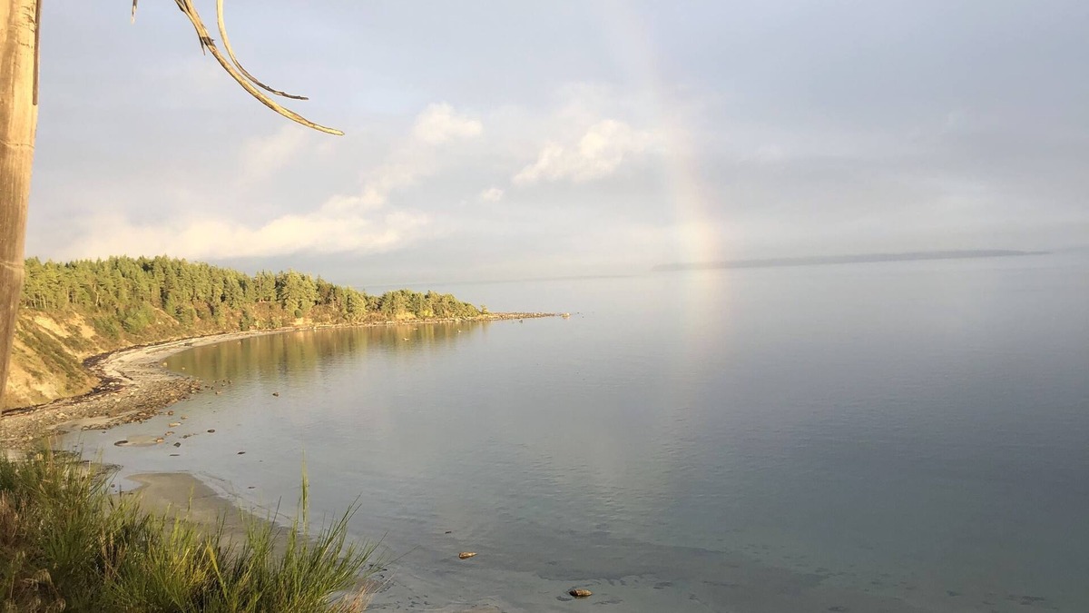 Savary Island RV Rental | The Orca on Savary Island Tent 3