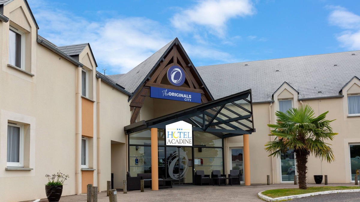 Le Neubourg Hotel | The Originals City, Hôtel Acadine, Le Neubourg