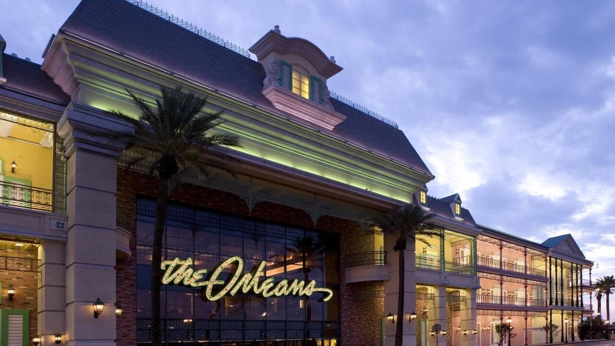 Paradise Hotel | The Orleans Hotel & Casino