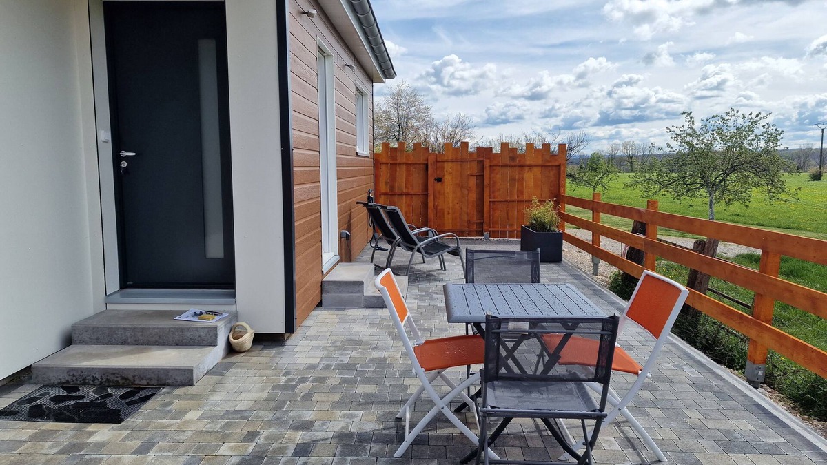 Chassagne-Saint-Denis House | The Ornans countryside