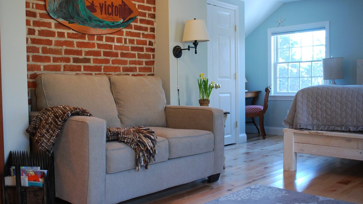 Barnstable Apartment | ★ The Osprey Nest Suite ★ Private Entrance & Bath ★