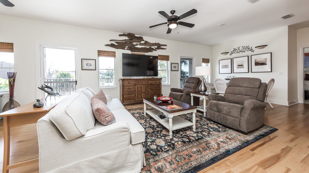 Historic Downtown Apalachicola Condo | The Osprey - Relax in the heart of Apalach