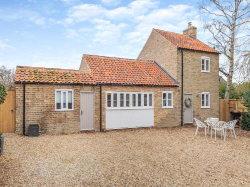Sleaford House | The Ostlers Cottage