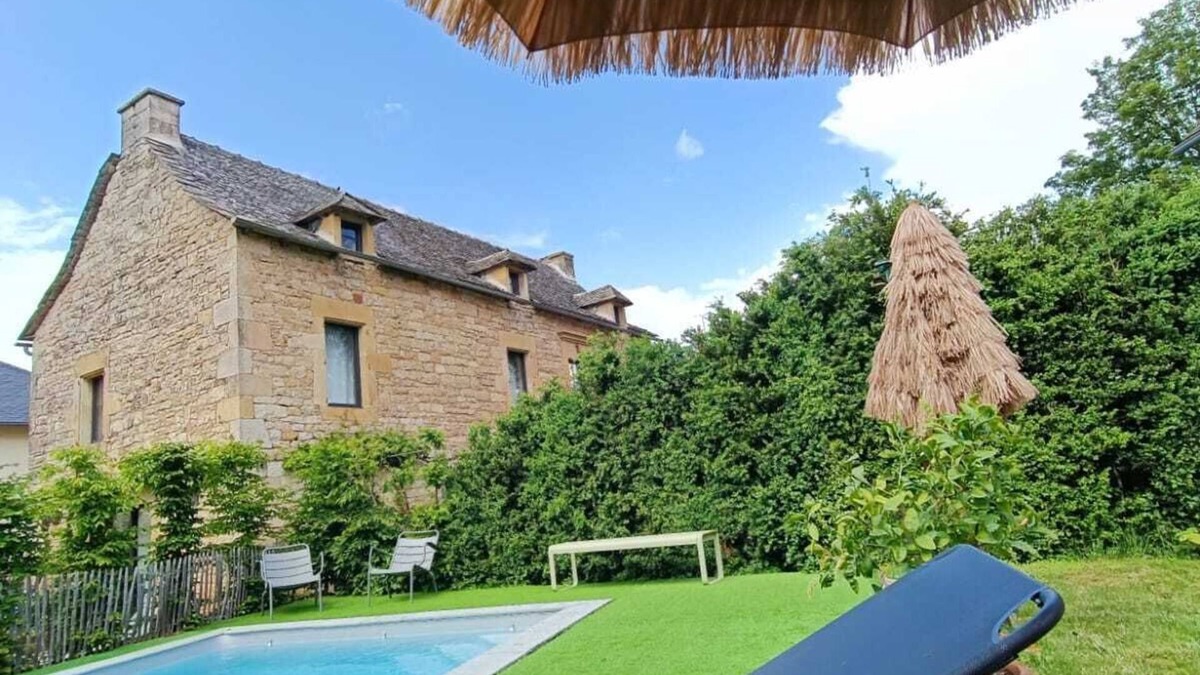 Bozouls House | The Other House - The Forge