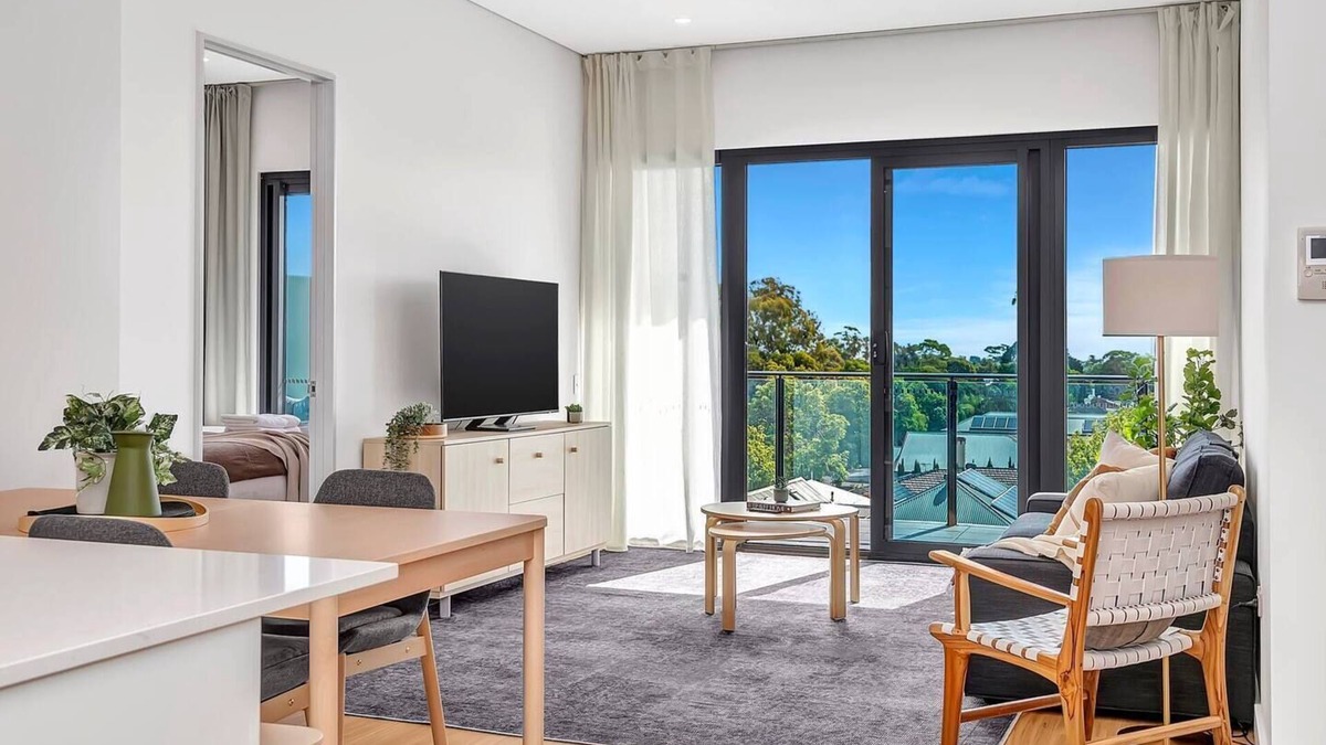Parkside Apartment | The Outlook Light filled Nordic Contemporary