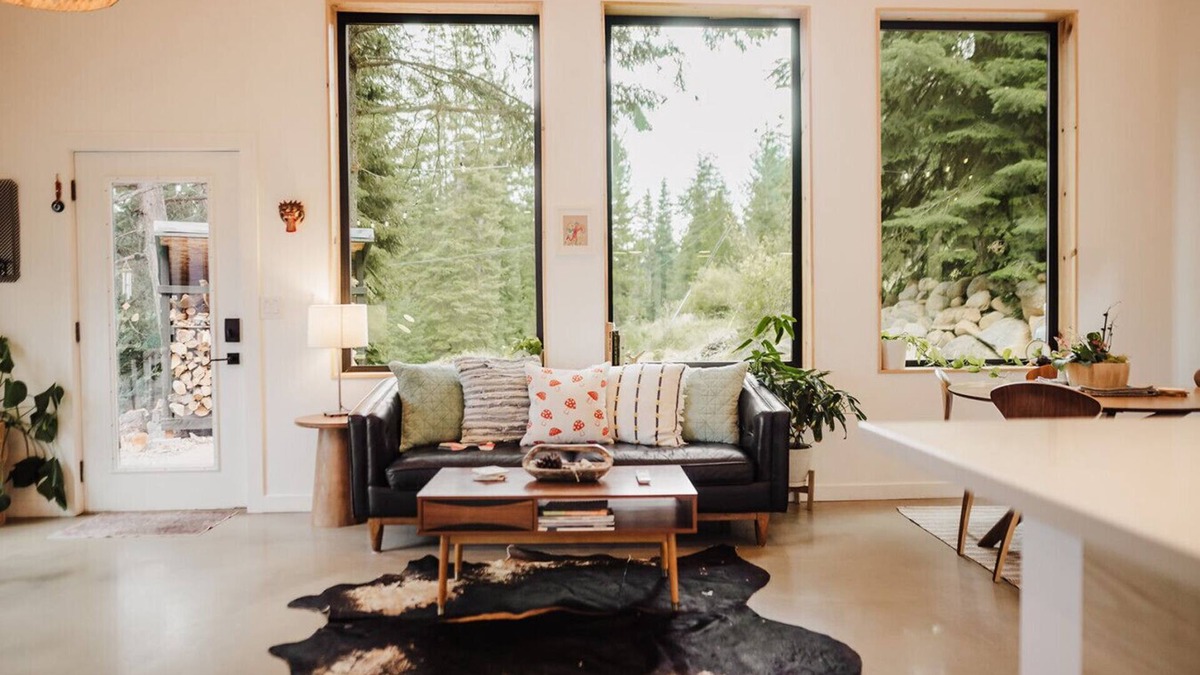 Klamath County Cabin | The Outpost Properties: Keno House