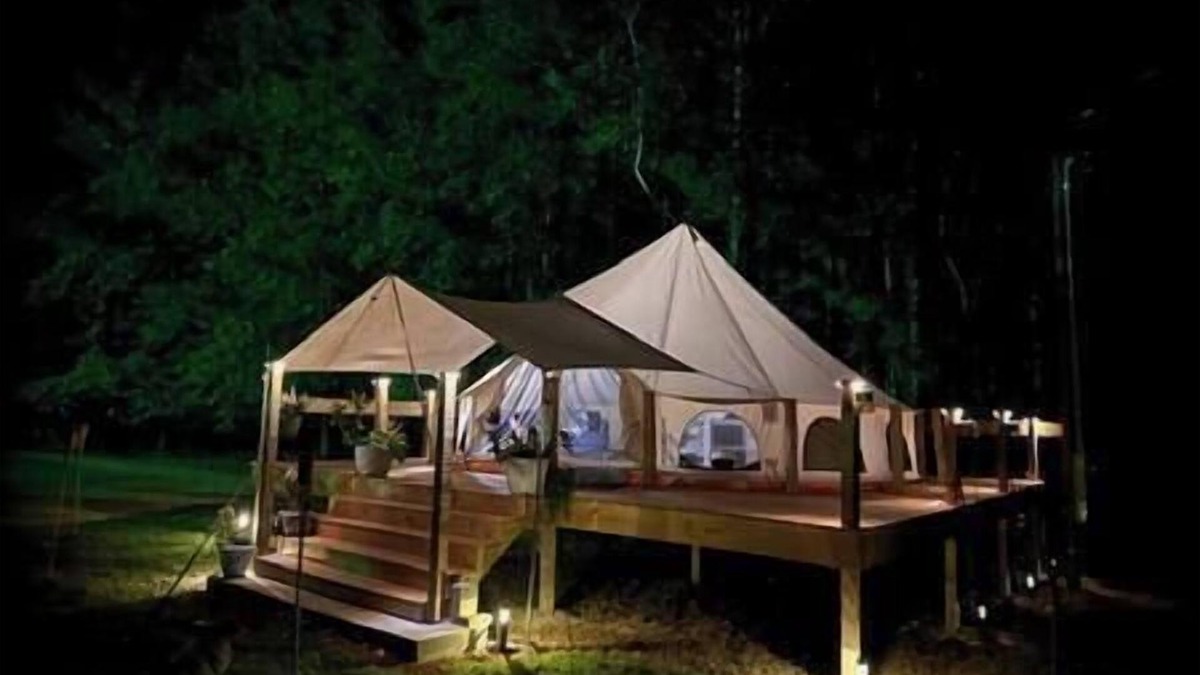 Camden RV Rental | The Owl's Nest luxury camping