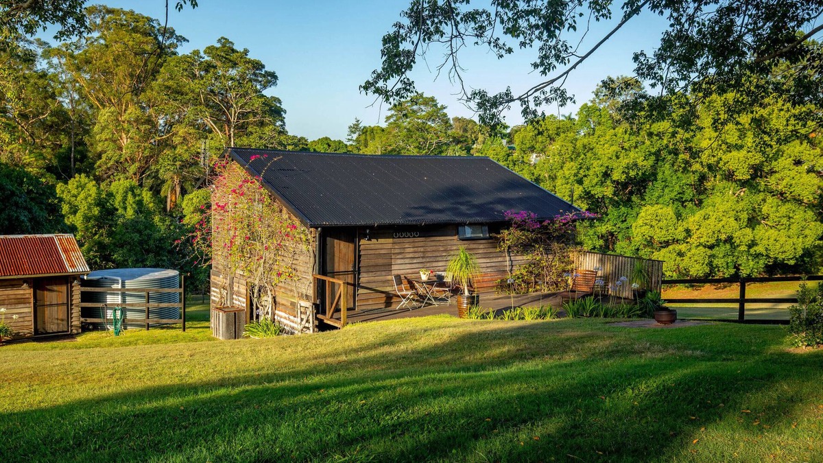 West Woombye House | The Packing Shed - rustic timber cottage on beautiful acreage