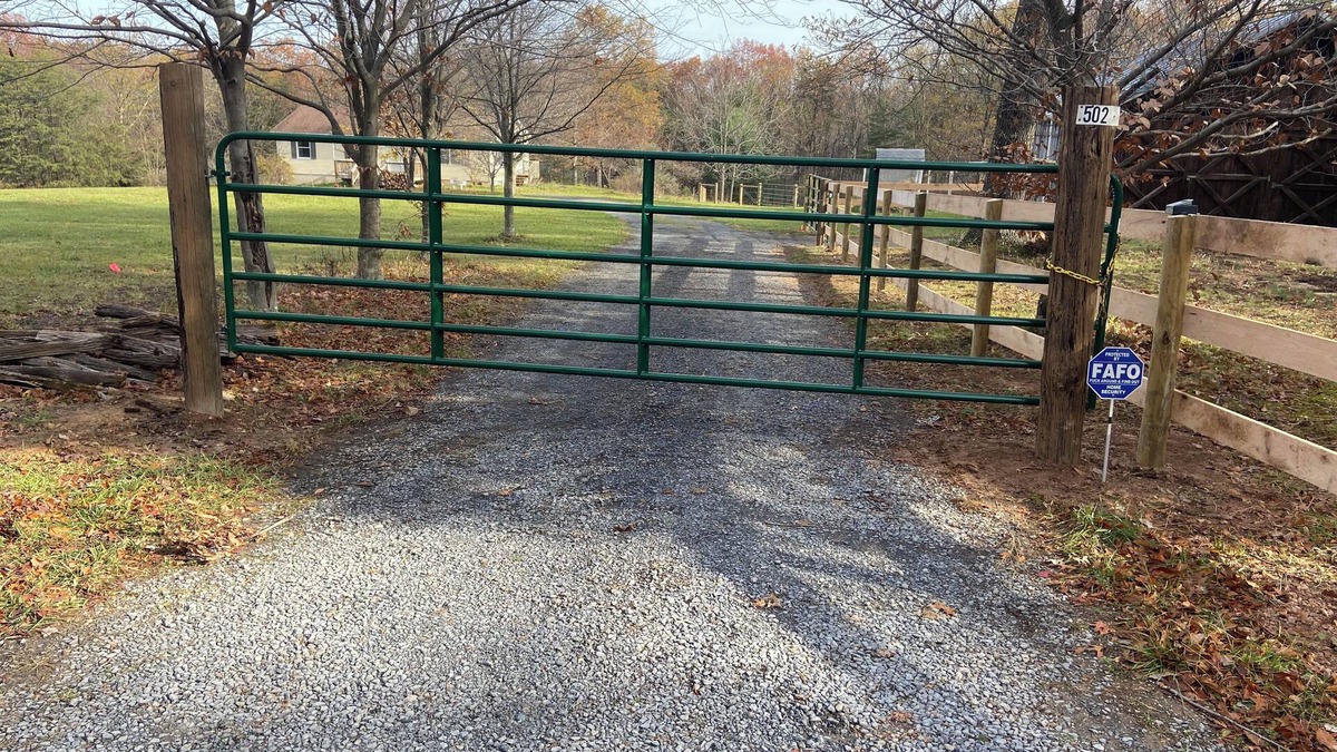 Star Tannery House | "The Paddock" private retreat with horse boarding in Shenandoah