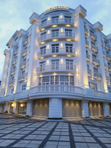 Thrissur Hotel | The Palazzo Chakolas