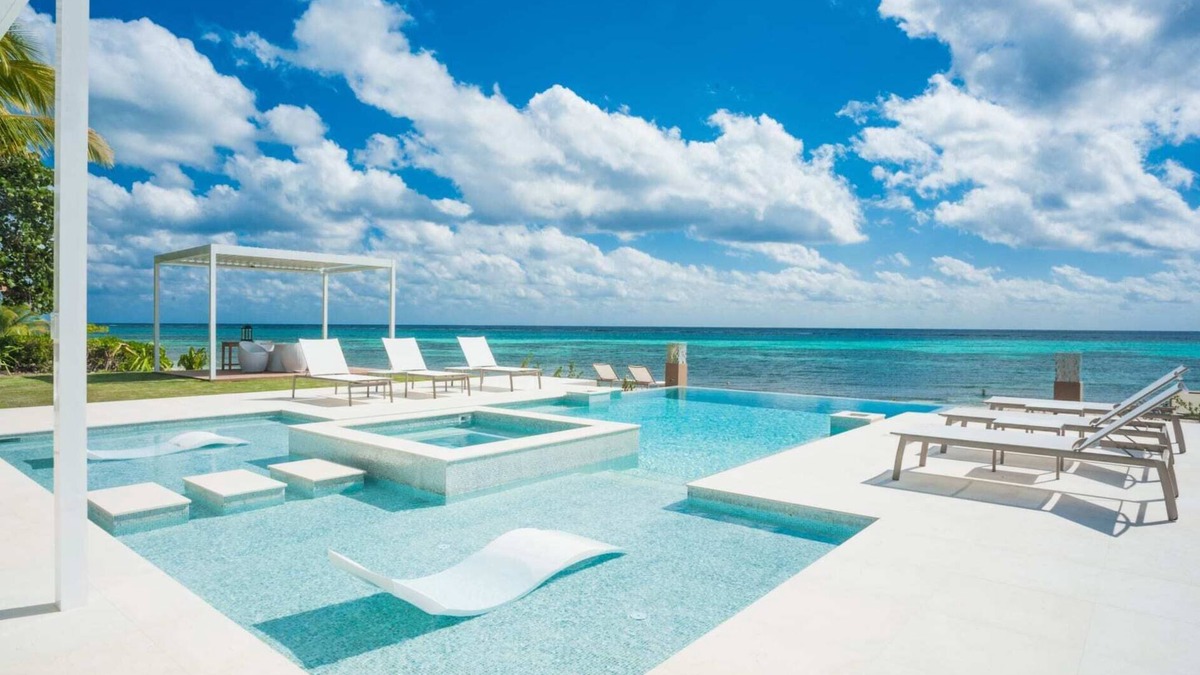 Bodden Town Villa | The Palm Estate in Bodden Town by Personal Villas - Private Tropical Escape