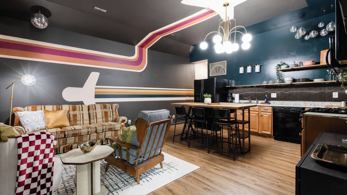 Shiloh Apartment | The PanAm Flat - 2bed/2bath next to hospitals & Scott AFB