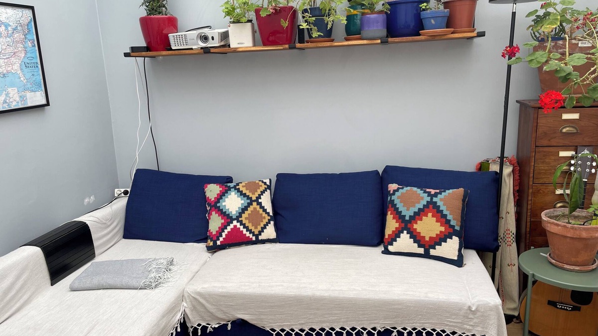 Asiatique Apartment | The Paris Impasse Hideaway: Duplex in quiet 13th district. Up to 5 Guests.