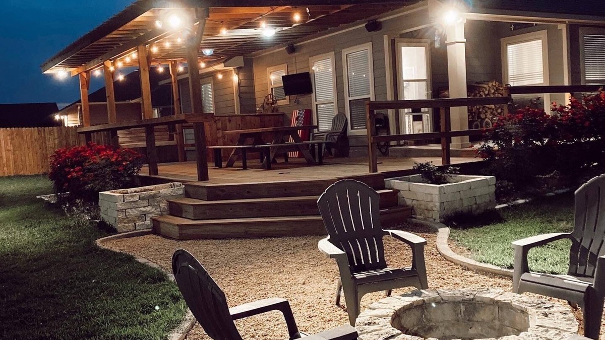 College Station House | The Parkside Retreat